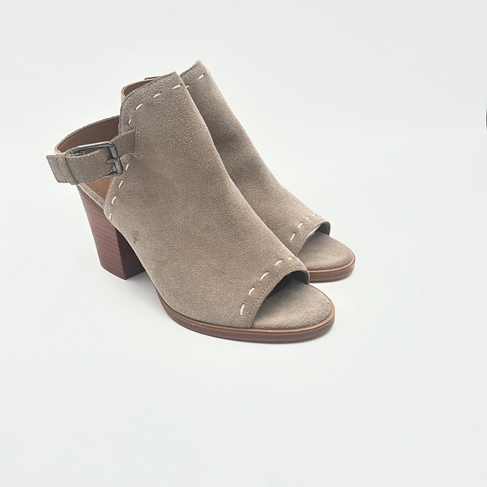 Frye & Co Women's Tan Suede Peep-Toe Heeled Sandals Size 8.5
